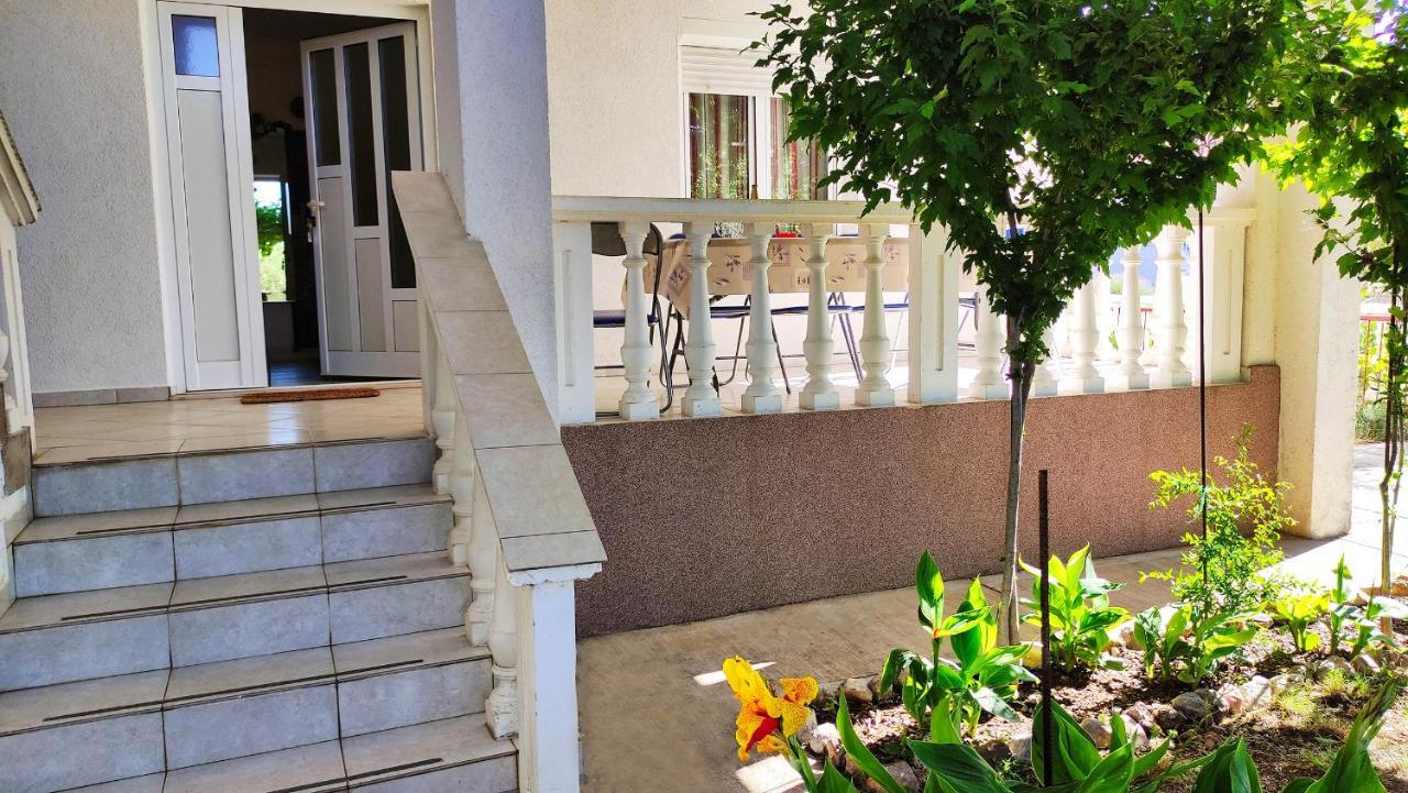 Apartment Amigo Seline Luaran gambar