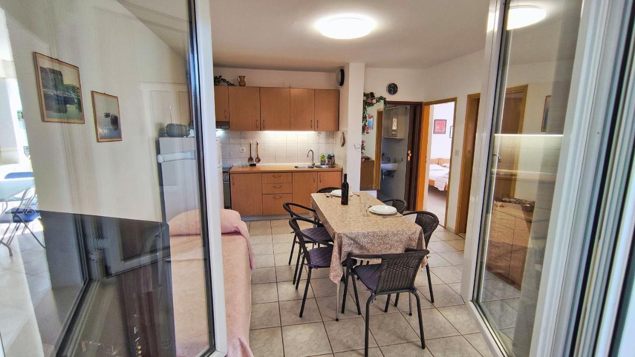 Apartment Amigo Seline Luaran gambar
