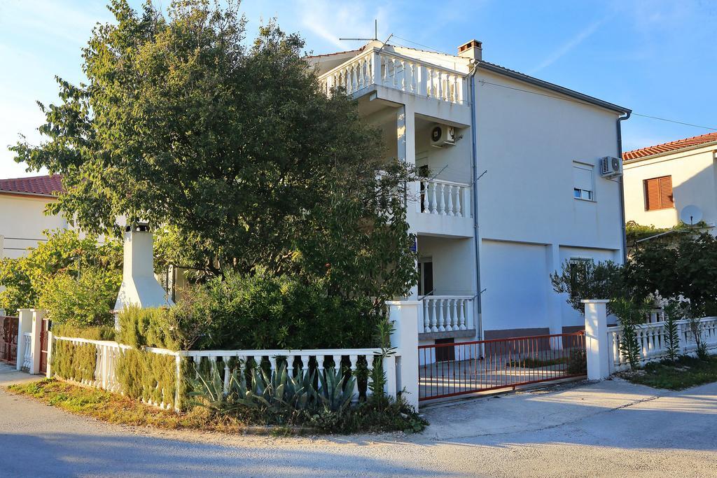 Apartment Amigo Seline Luaran gambar